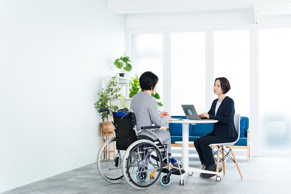 エレベーター「車いすボタン」とは？その意味・仕組み・普及を徹底解説