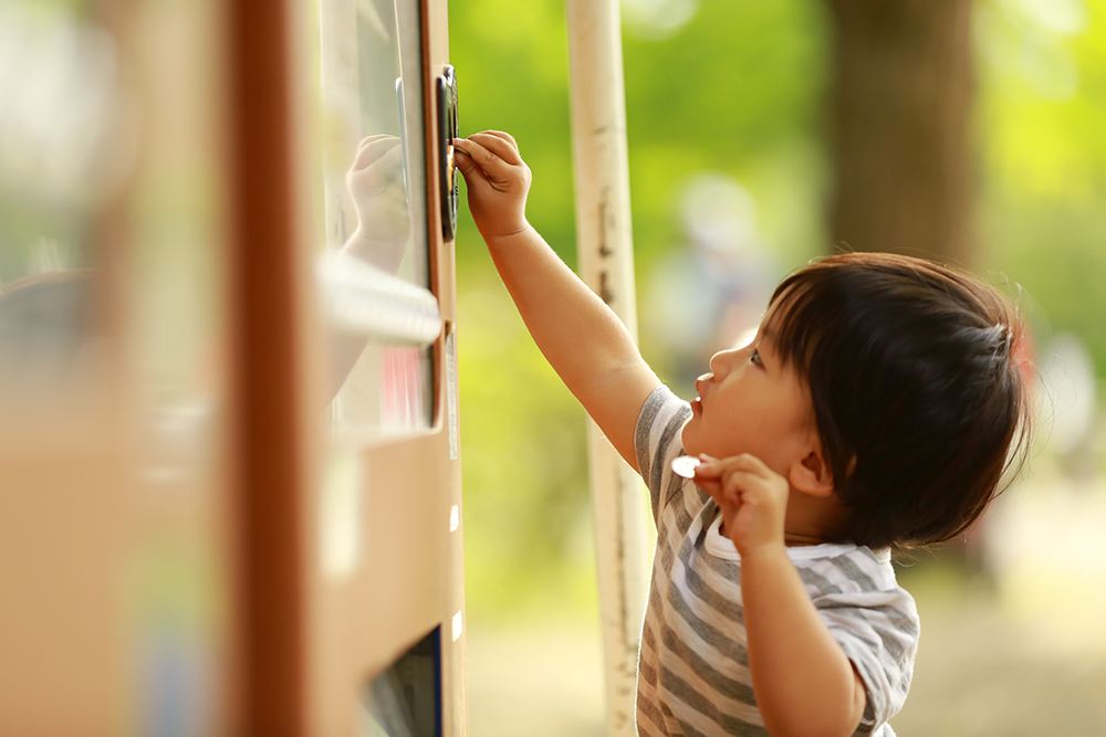 ユニバーサルデザイン 自動販売機 の導入ガイド：施設運営者向けチェックポイント